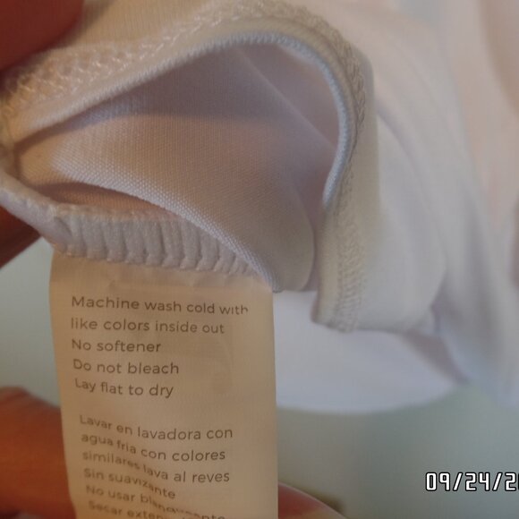 Fabletics Blake Open Back Tank WorkOut Shirt Very Lightweight - Picture 10 of 14